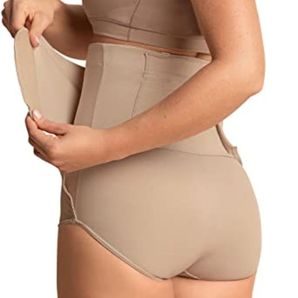 NWT Leonisa Post-surgical & high-waisted shaper. Color beige